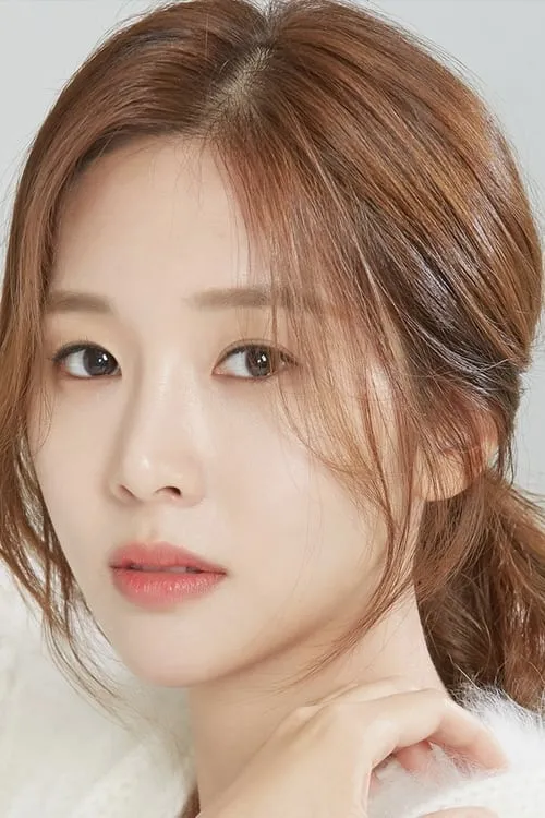 Lee Ji-min en su biografía y filmografía