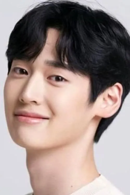 Lee Kwang-hee — personaje: Ma Roo