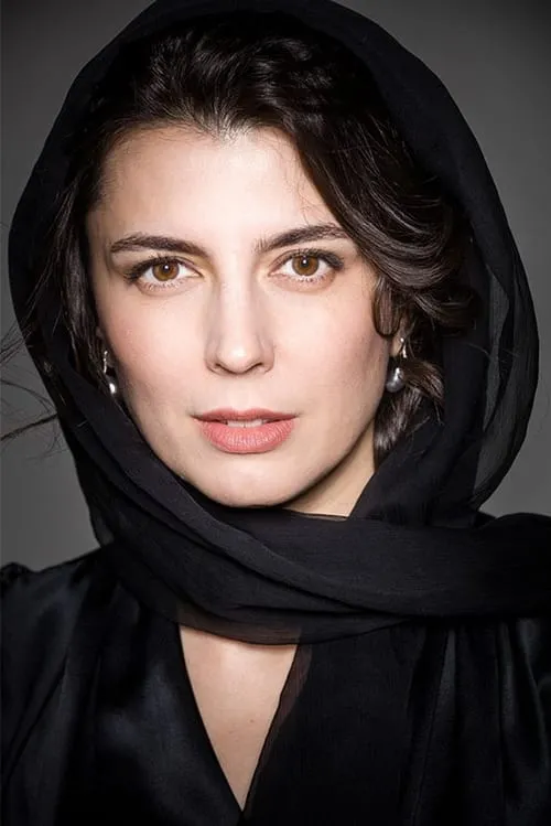 ????? ????? ha trabajado con Leila Hatami en 3 ocasiones
