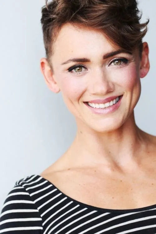 Christopher Rogers ha trabajado con Leilani Galvan en 1 ocasiones