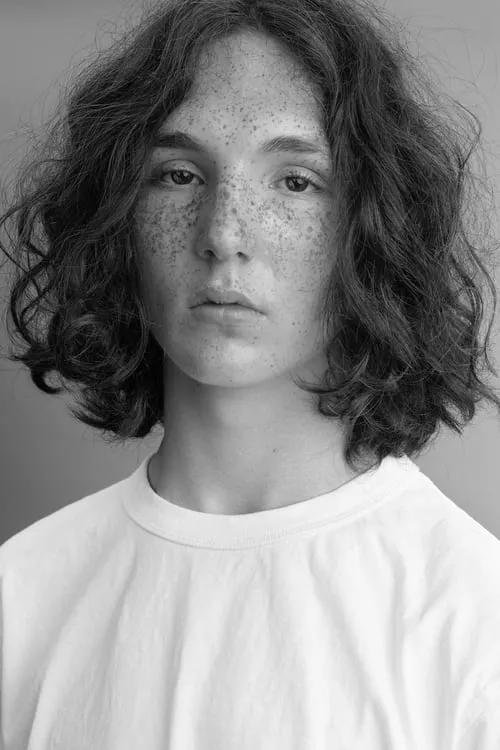 Timothy Connolly ha trabajado con Leo Ayres en 1 ocasiones