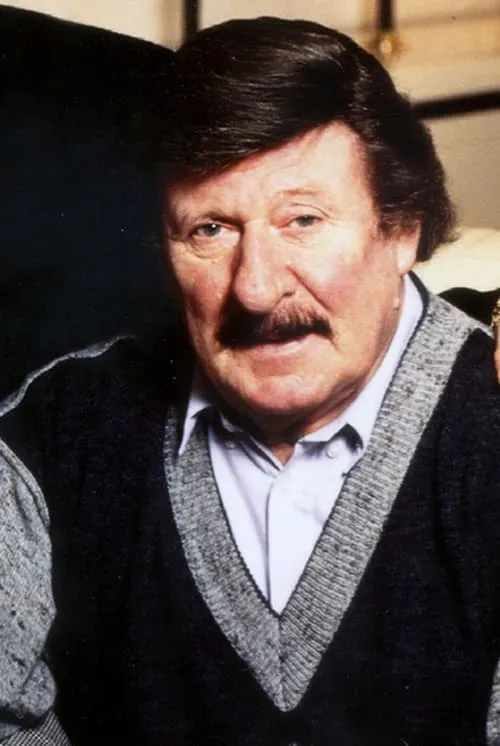 Ken Nala Amrytha ha trabajado con Leo Martin en 1 ocasiones