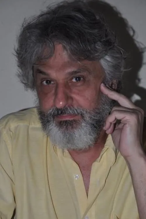 Alexandre Hendersen ha trabajado con Leo Wainer en 1 ocasiones