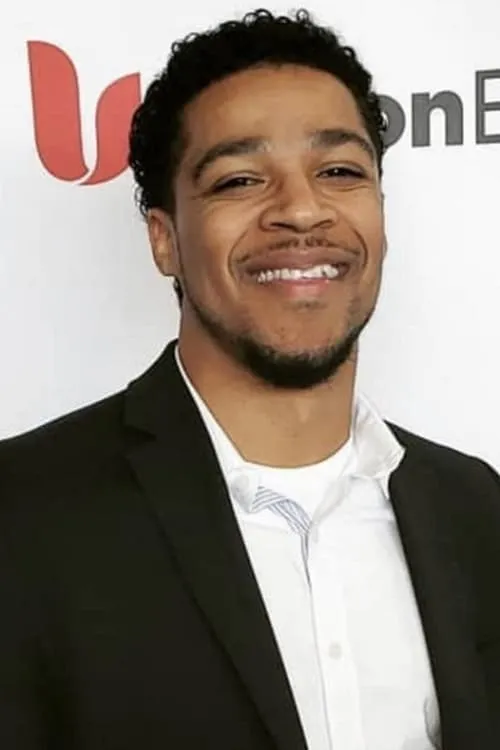 Adriyan Rae ha trabajado con Leon Pierce Jr. en 1 ocasiones