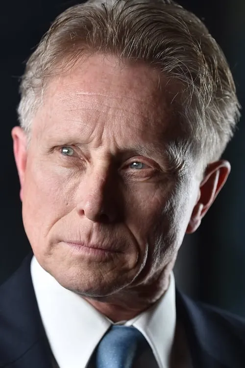 Leonard Crofoot interpretando a Danny