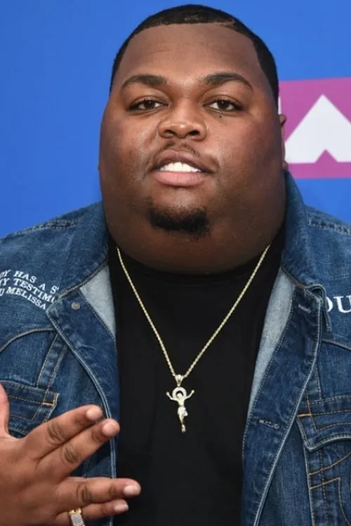 Leonard Ouzts — personaje: James