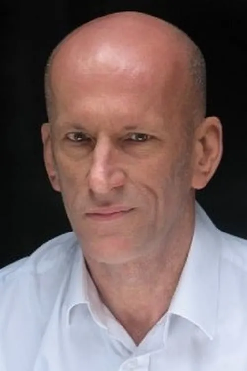 Zoltán Cservák ha trabajado con Leslie Csuth en 1 ocasiones