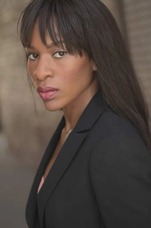 Michael Sean Tighe ha trabajado con Leslie L. Miller en 1 ocasiones