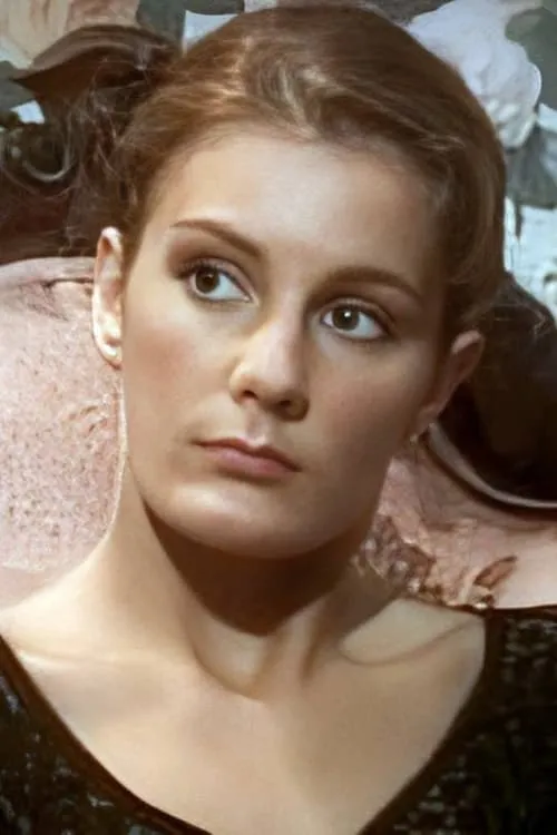 Letizia Stovinsky interpretando a