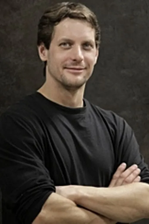 László Csendes ha trabajado con Levente Lezsák en 1 ocasiones