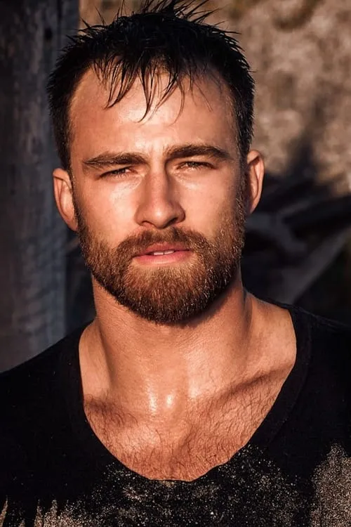 Alisha Mullally ha trabajado con Levi Bradley en 1 ocasiones