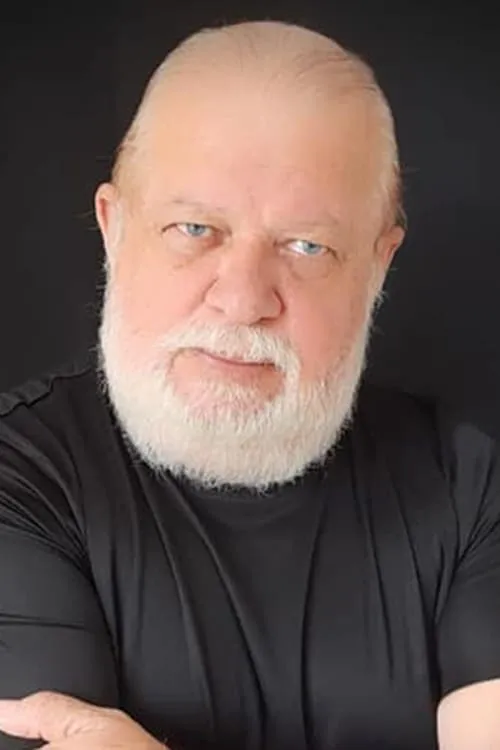 Juhlia Ficer ha trabajado con Levi Ferreira en 1 ocasiones