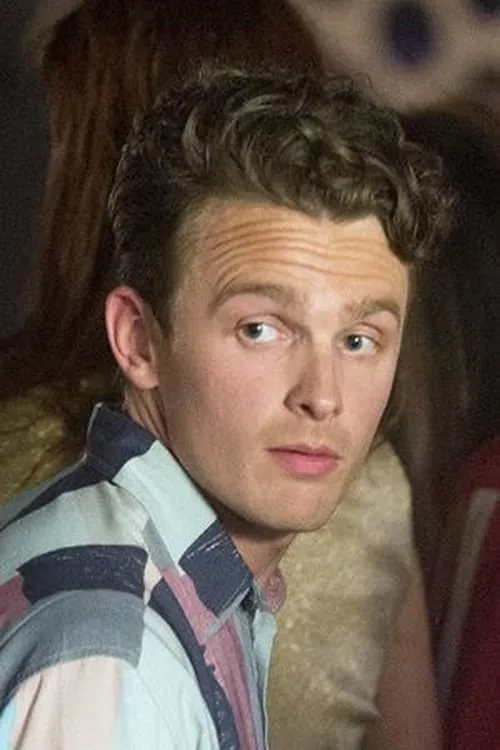 Lewis Reeves en su biografía y filmografía