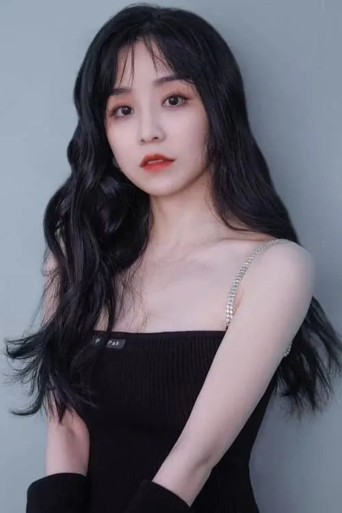 Li Yi en su biografía y filmografía