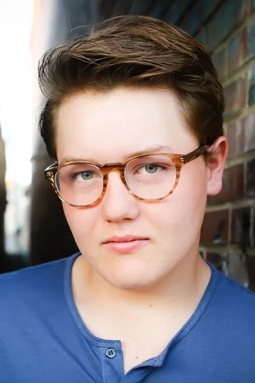 Azura Skye ha trabajado con Liam Seib en 1 ocasiones