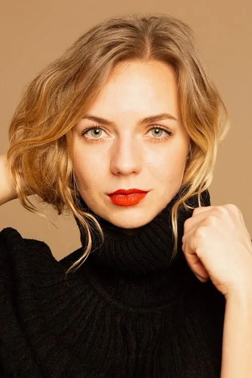 Väino Puura ha trabajado con Liisa Linhein en 3 ocasiones