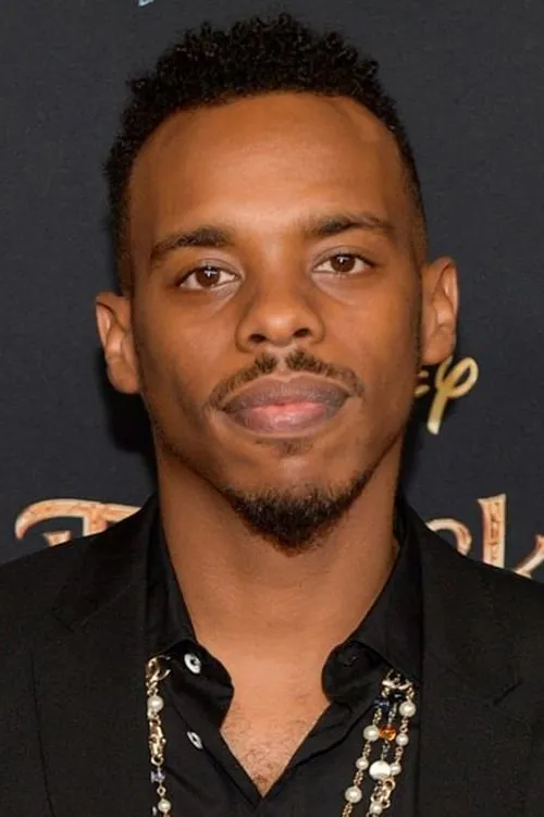 Lil Buck interpretando a Self - Dancer