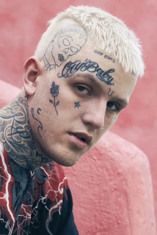 Lil Peep interpretando a Himself
