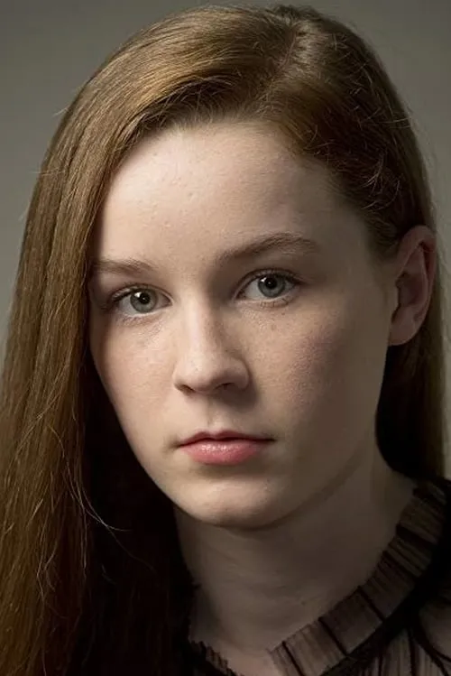 Lily Pearl interpretando a Robyn Davidson (young)