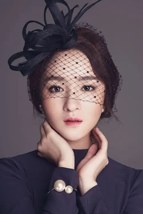 Lin Xuepiao en su biografía y filmografía