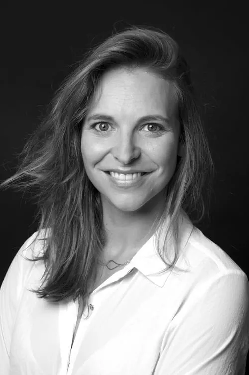 Junes Callaert ha trabajado con Line Ellegiers en 1 ocasiones