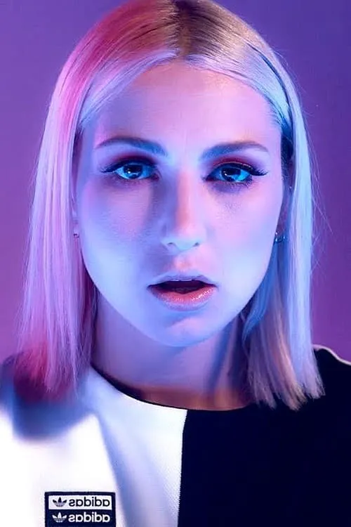 Naps ha trabajado con Linh en 1 ocasiones