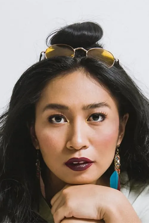 Liya Sarmiento interpretando a 