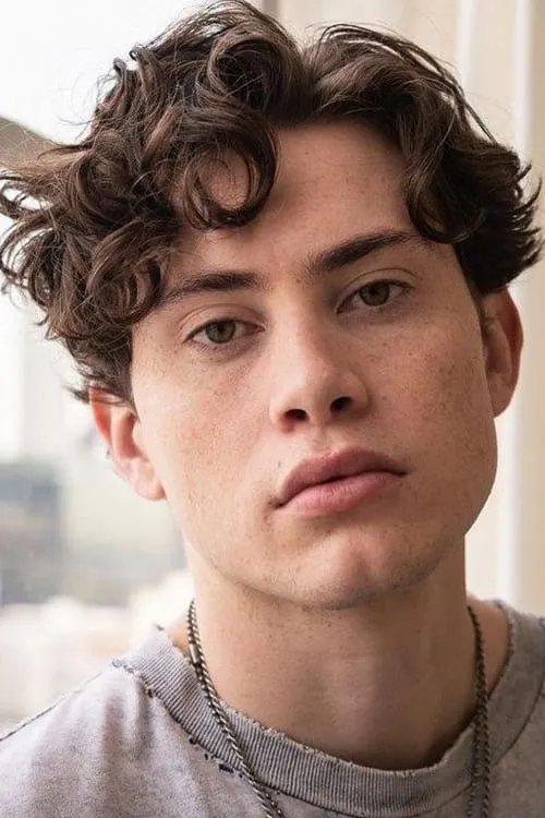 Rich Hutchman ha trabajado con L.J. Benet en 1 ocasiones