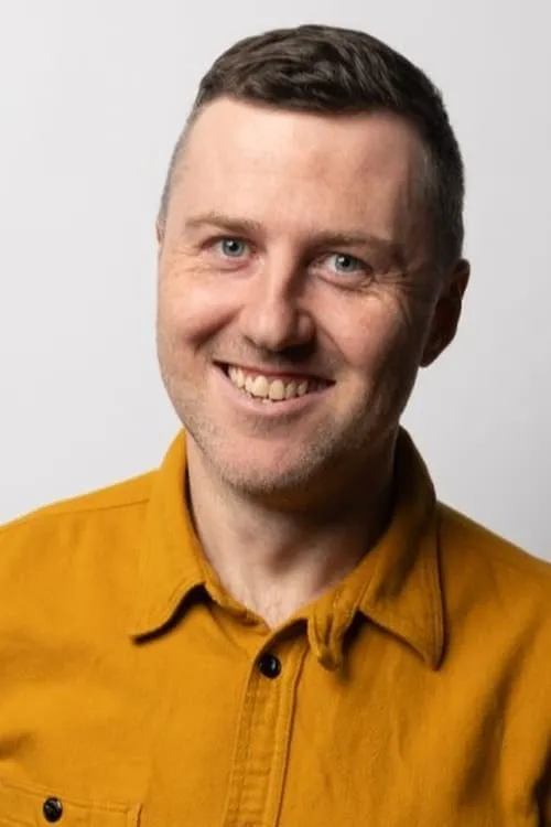 Lloyd Langford — personaje: Panellist