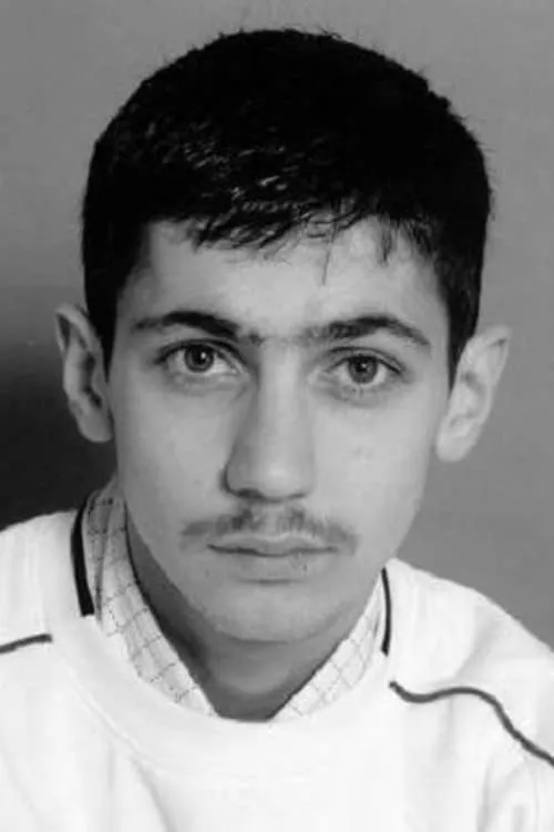 Simon Monceau ha trabajado con Lokman Nalcakan en 1 ocasiones