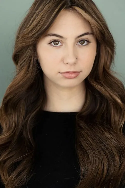 Rico Dakhil ha trabajado con Lola Raie en 1 ocasiones