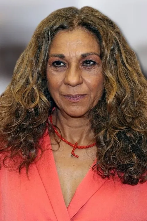 Lolita Flores interpretando a Herself