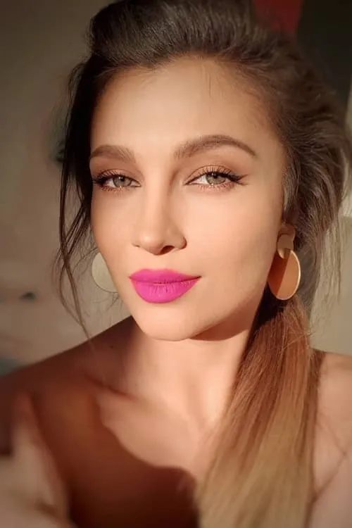 Florin Busuioc ha trabajado con Lora en 2 ocasiones