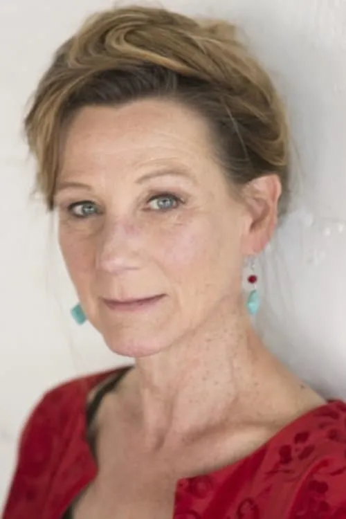 Jennifer Neala Page ha trabajado con Lorraine Bahr en 1 ocasiones