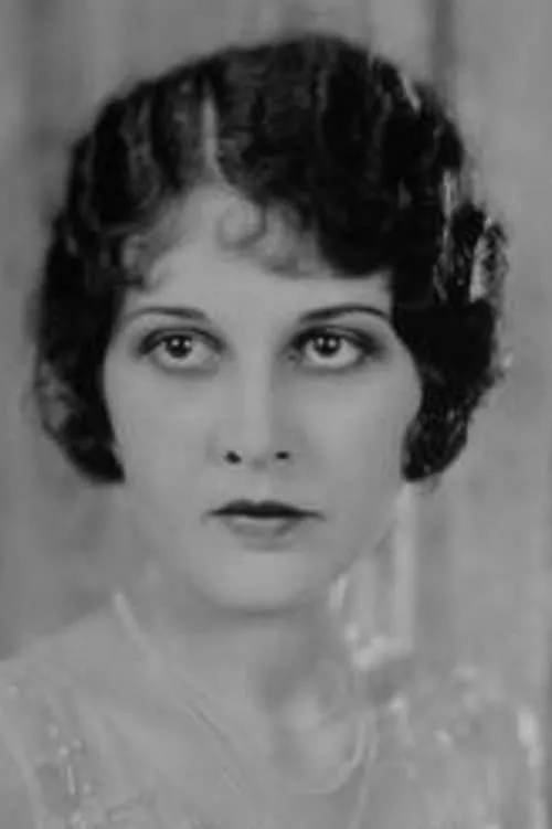 Dorris Dare ha trabajado con Lorraine Eason en 1 ocasiones