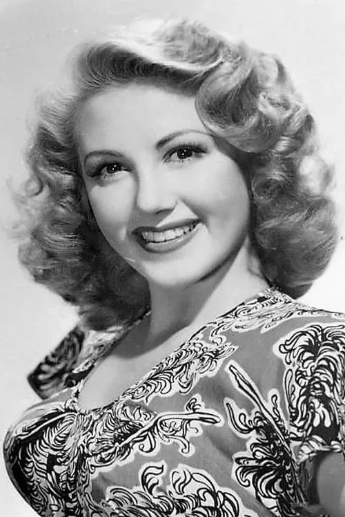 Lorraine Miller interpretando a Marisa Hutton