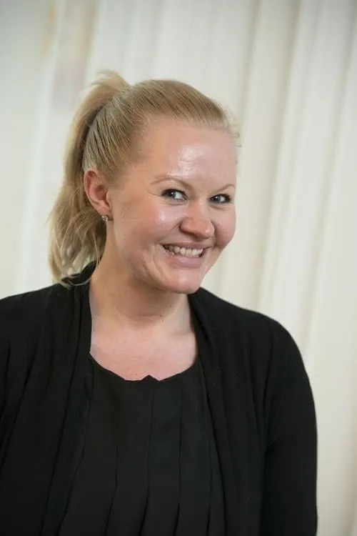 Jukkis Isotalus ha trabajado con Lotta Backlund en 1 ocasiones