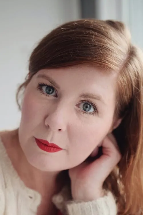 Grace Caroline Currey ha trabajado con Lotta Losten en 3 ocasiones