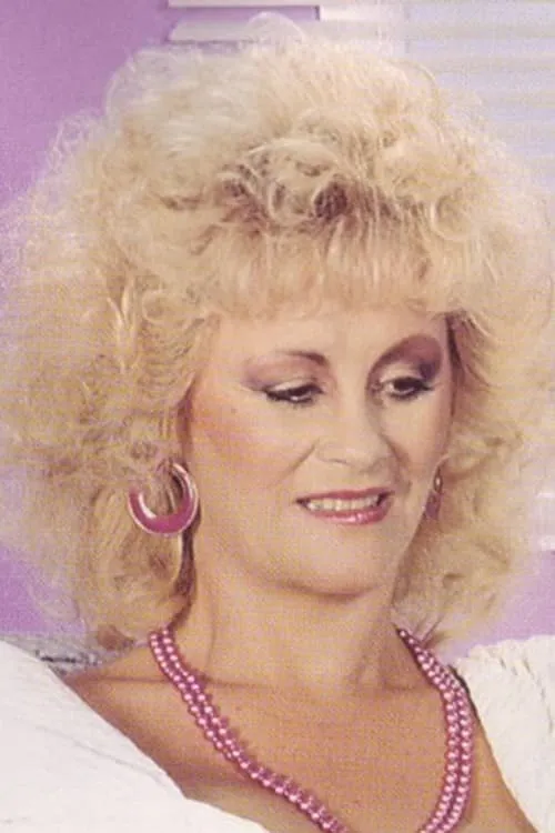 Vanessa La Cruz ha trabajado con Lotta Topp en 1 ocasiones