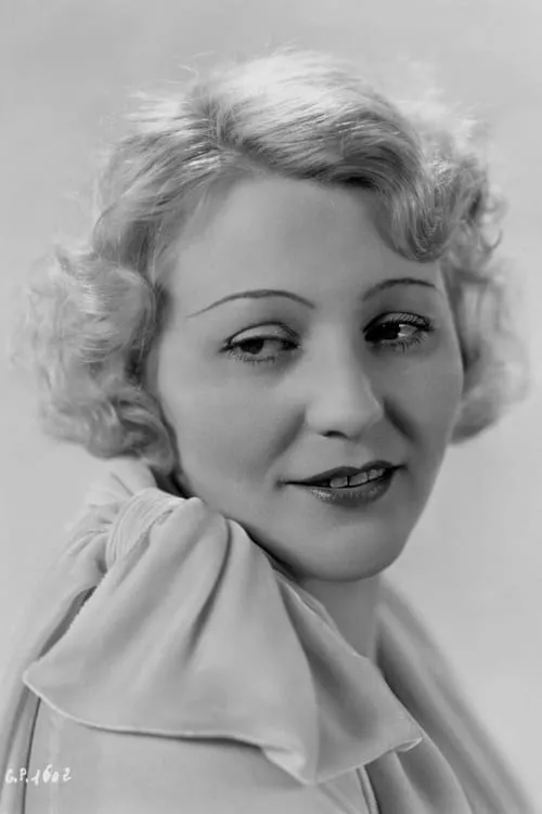 Lotte Lorring interpretando a Fräulein Wehner