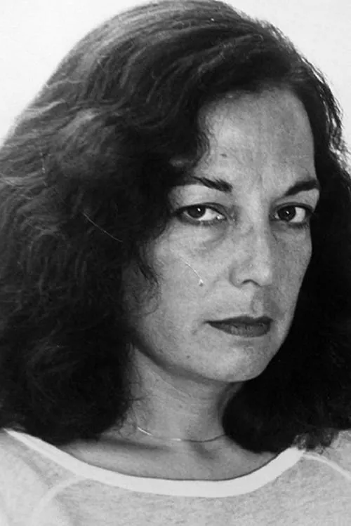 Lucas Canavarro ha trabajado con Lotty Rosenfeld en 1 ocasiones