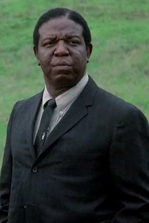 Gibran Brown ha trabajado con Lou Walker en 2 ocasiones