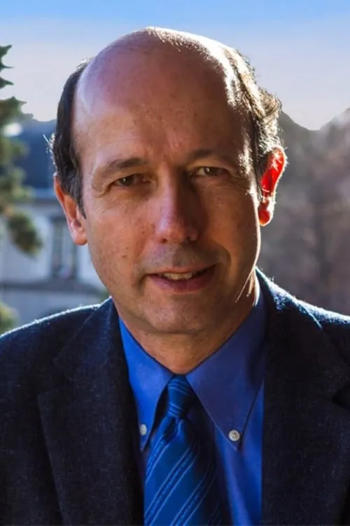 Daniel Pouzadoux ha trabajado con Louis Giscard d'Estaing en 1 ocasiones