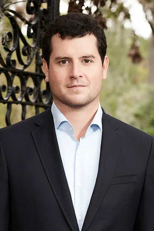 Louis Oswald — personaje: Himself