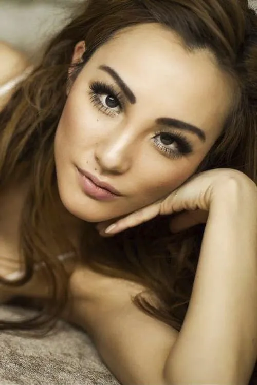 Jens Blegaa ha trabajado con Louise Cho en 1 ocasiones