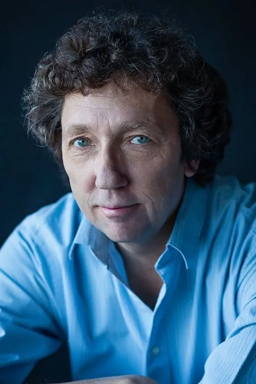 Jean-Félix Gosselin ha trabajado con Luc St-Denis en 1 ocasiones