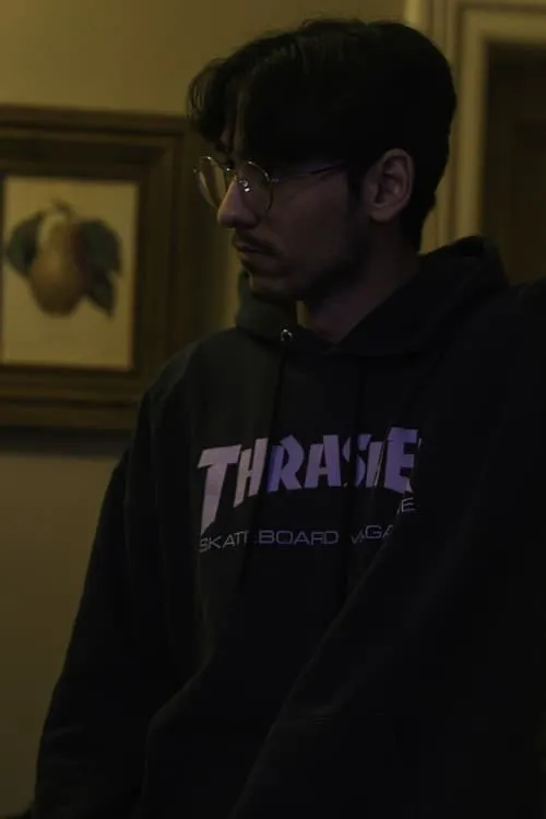 Mia Carragher ha trabajado con Luca Demosthenis en 1 ocasiones