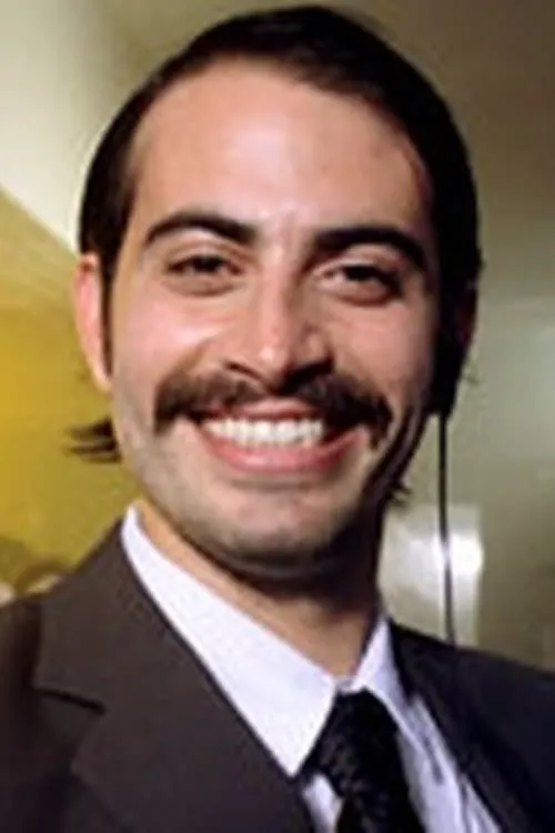 Lucas Oradovschi — personaje: Cara de Bigode (Ou Karad Bigode)