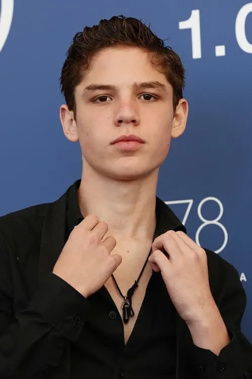 Carlos Morett ha trabajado con Lucciano Kurti en 1 ocasiones