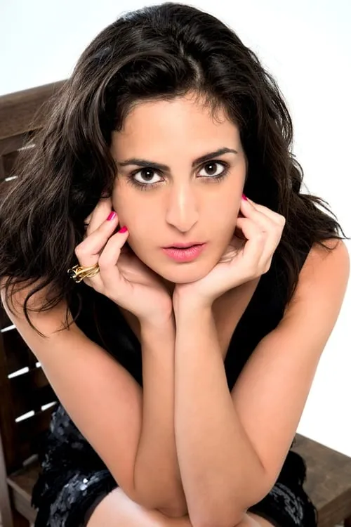 Luciana Caruso interpretando a Victim